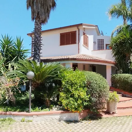 Villa Casa Di Lu' *